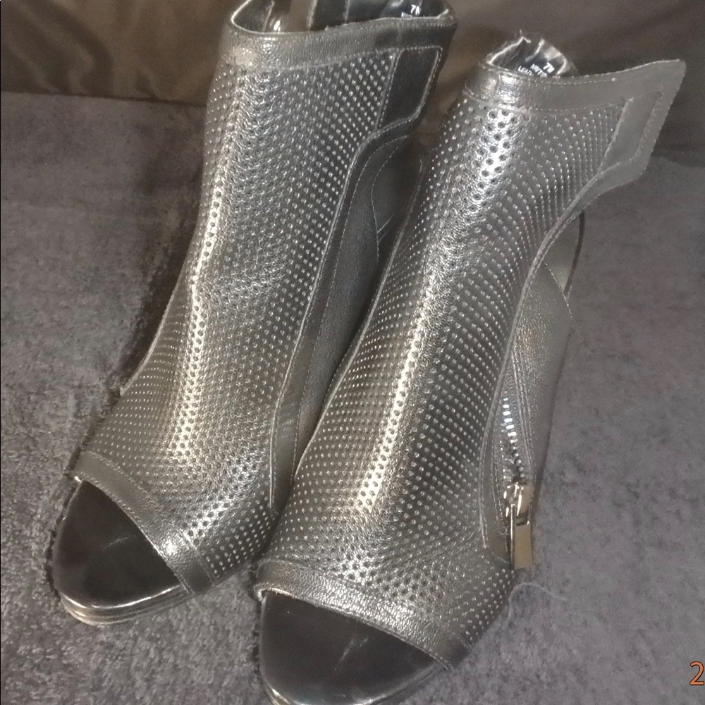 Nine West heels